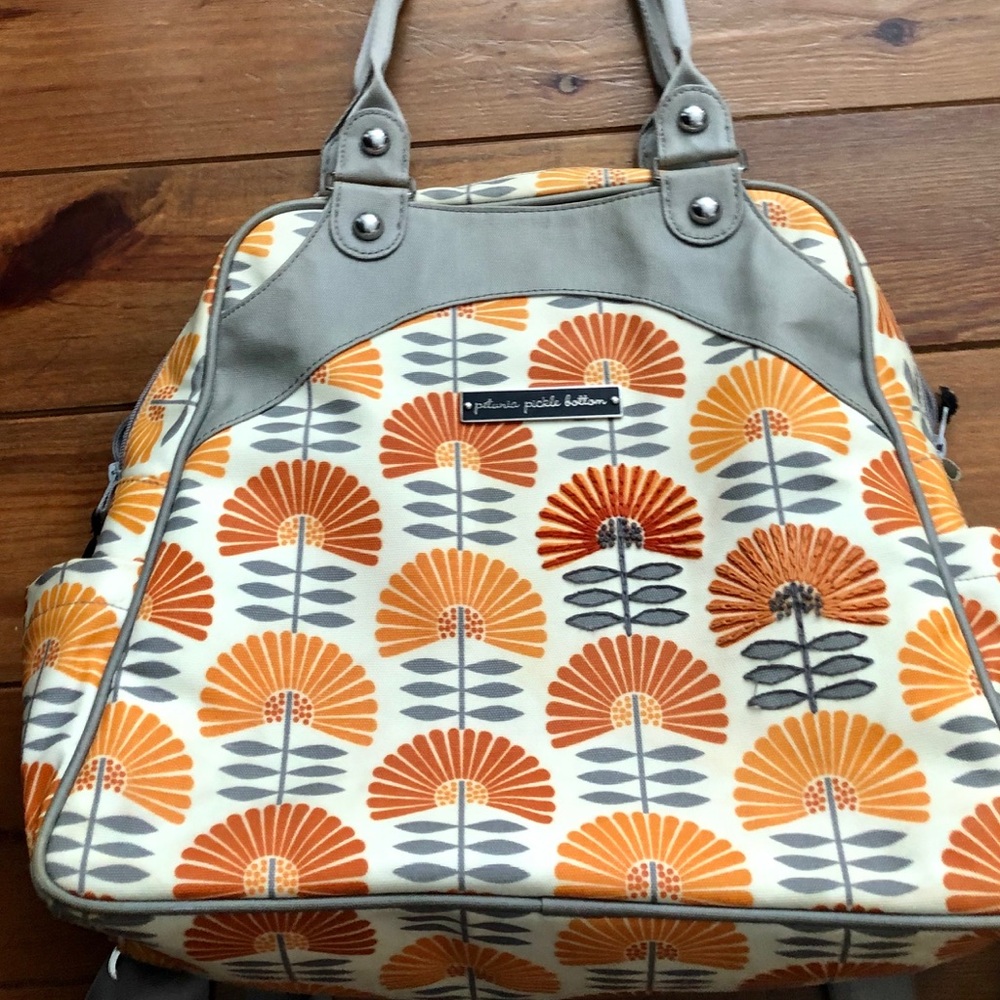 diaper bag with changing pad